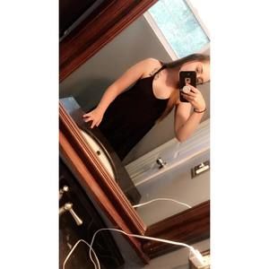 Meet your Posher, Keisha